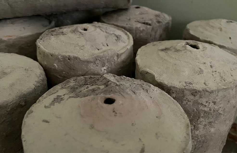 carosielli in terracotta utilizzati come alleggerimento per i solai in Puglia fino agli anni 50